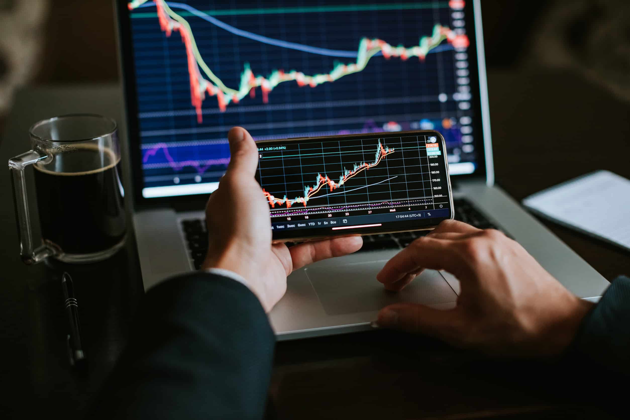 investment stockbroker